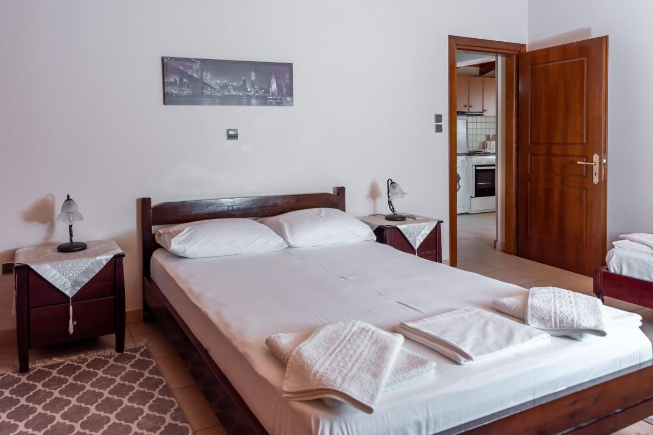 Kosta'S Apartments วอนิตซา ภายนอก รูปภาพ
