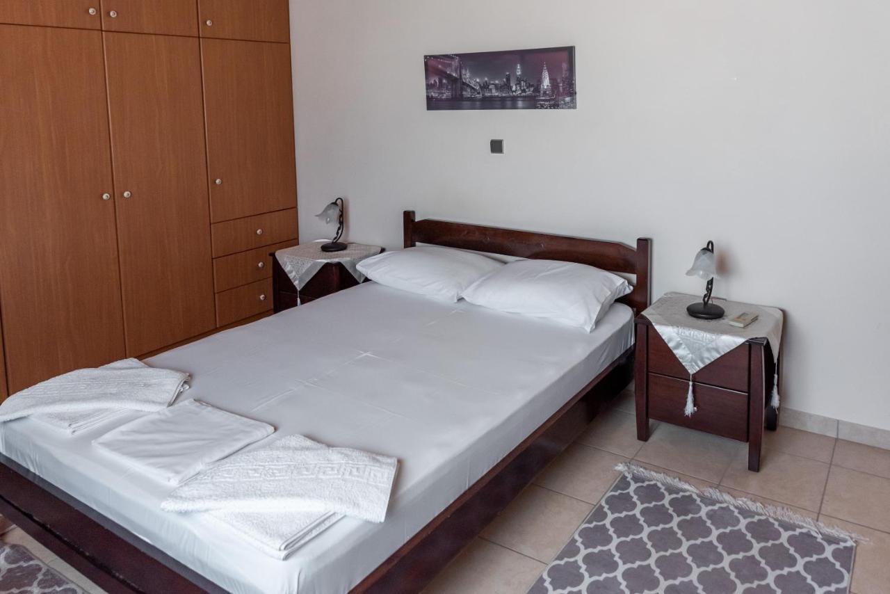 Kosta'S Apartments วอนิตซา ภายนอก รูปภาพ