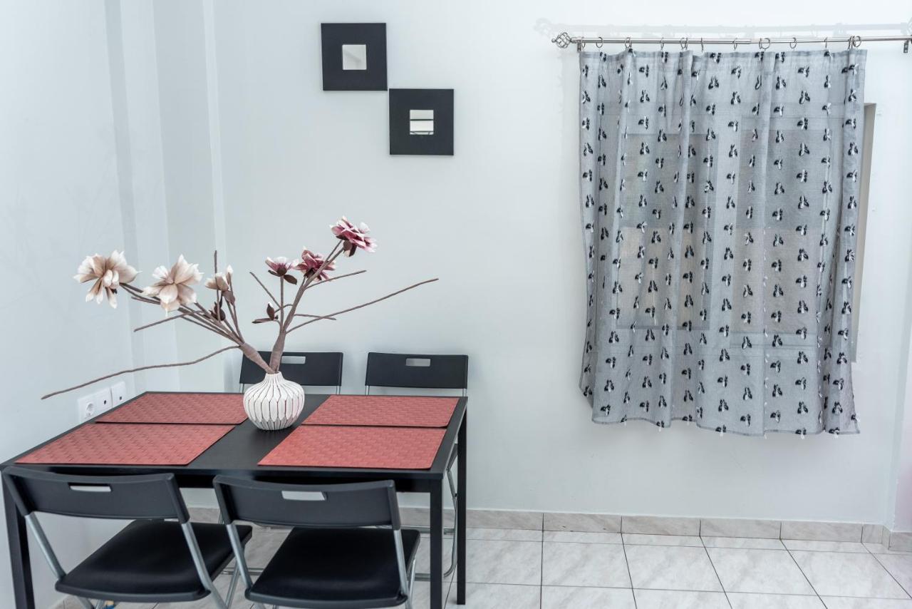Kosta'S Apartments วอนิตซา ภายนอก รูปภาพ