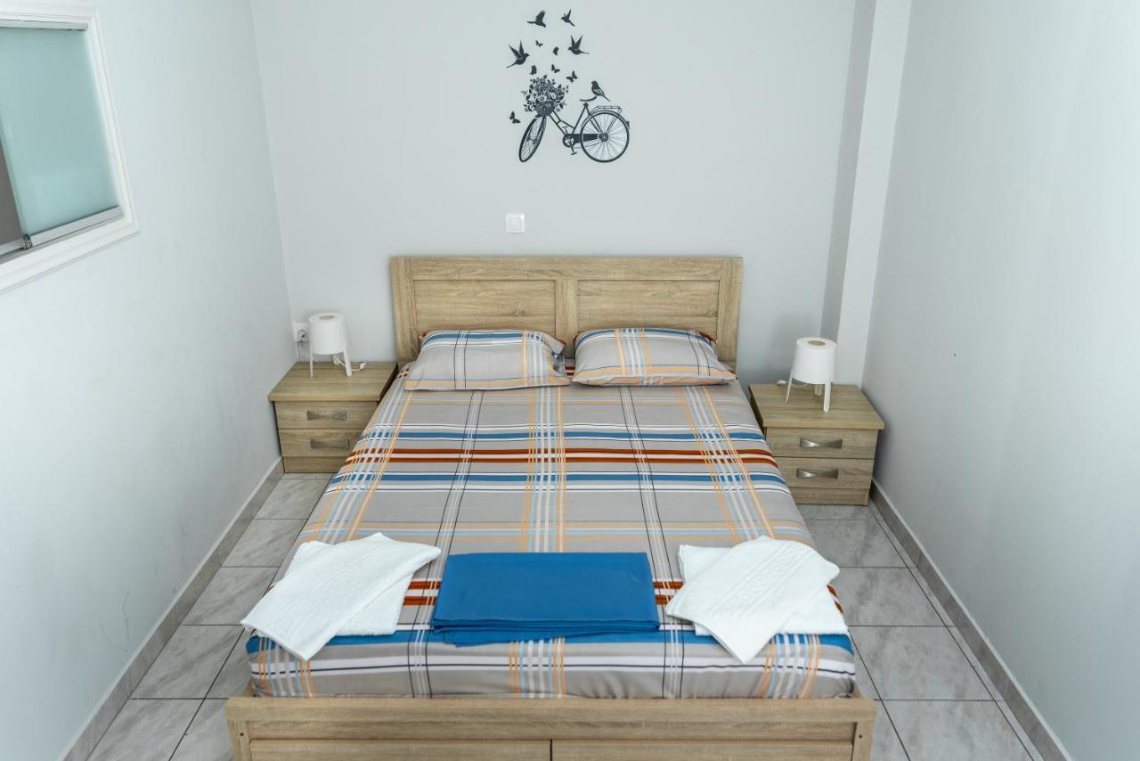 Kosta'S Apartments วอนิตซา ภายนอก รูปภาพ